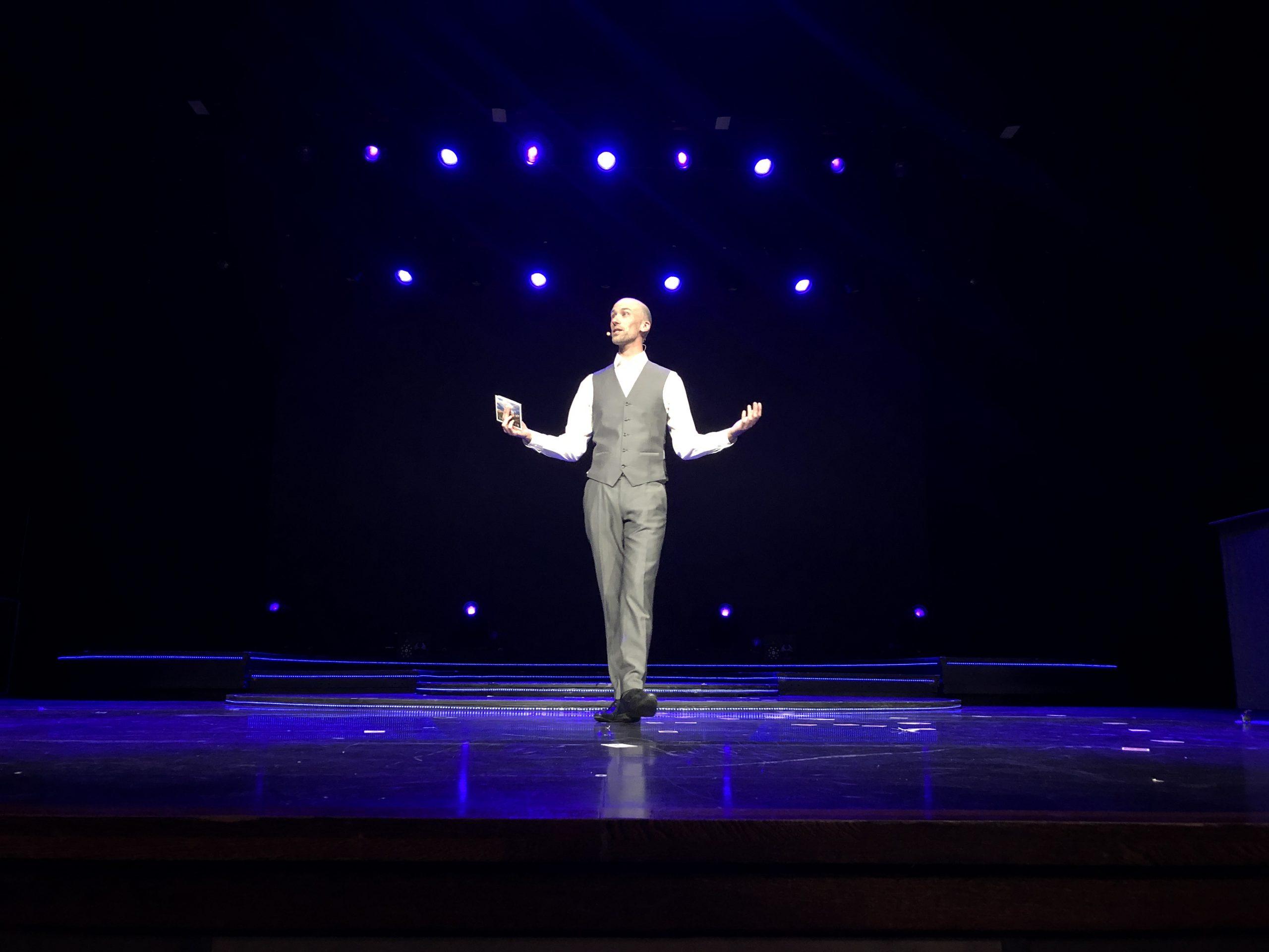 Zauberkünstler und Trainer Andreas Maier